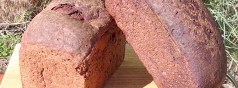 PUMPERNICKEL BREAD RECIPE - Bakes in Only 30 Minutes - Steve's Kitchen Pumpernickel Bread Recipe, Recipes Using Pasta, Pumpernickel Bread, Biscuit Donuts, Bakers Yeast, Bread Tin, Water Sprayer, Rye Flour, Rye Bread