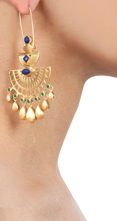 Hindu Jewelry, Junk Jewellery, Egyptian Pattern, Metal Jewellery, Ear Accessories, Egyptian Style, Jewelry Designing, Egyptian Jewelry, Indian Earrings