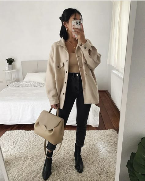 Cute Thanksgiving Outfits Dinner, Cute Minimal Outfits, Ribbed Tank Top Outfit, York Outfits, Weather Clothes, Outfit 2023, Looks Pinterest, Trendy Outfits Winter, Outfit Chic