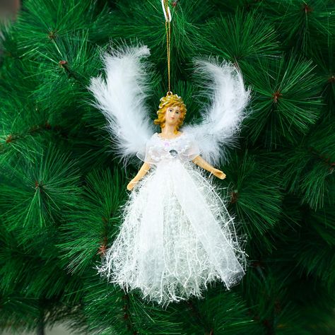 PRICES MAY VARY. Exquisite Craftsmanship: these Christmas angel ornaments are mainly crafted from feather materials; With their intricate details and elegant white color, they're truly a sight to behold; They're not just ornaments, but works of art that add a touch of class and sophistication to any setting Ideal Size for Display: angels Christmas ornaments are about 7.48 x 4.72 inches or 19 x 12 cm, a size that's nice for making a statement without overwhelming your space; Whether you hang them Victorian Christmas Ornaments Handmade, Macrame Angel Ornament, Chrismon Ornaments, Diy Christmas Angel Ornaments, Angel Christmas Ornaments, Christmas Angel Decorations, Christmas Victorian, Angels Christmas, Xmas Tree Decoration