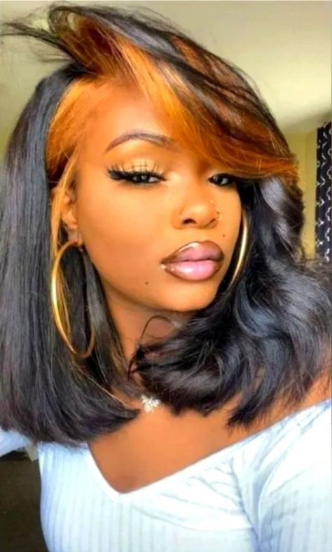 Bob With Color Underneath, Money Piece Hair Black Women, Peekaboo Bob Black Women, Ombre Bob Black Women, 2 Toned Hair Color Ideas, Highlighted Bob Wig, Black With Brown Highlights, Peek A Boo Color, Pink Peach Hair