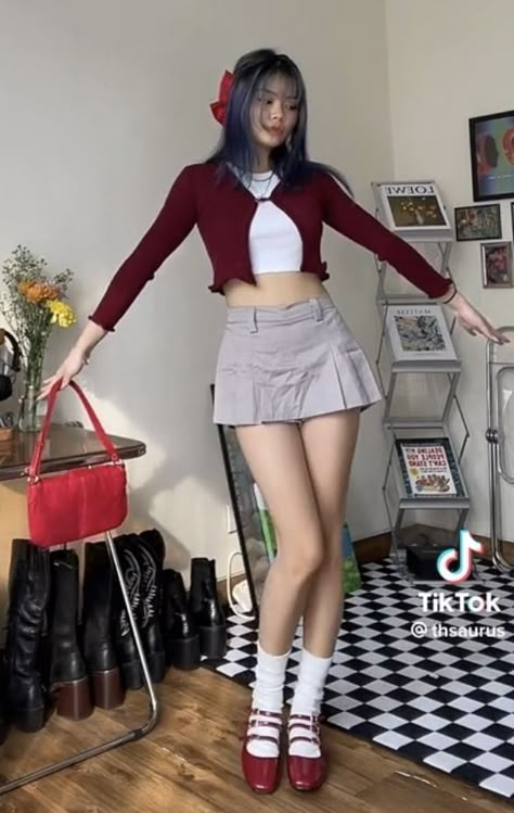 Radwimps Concert Outfit, The Marias Outfit, Red Shoes Outfit Aesthetic, Museum Summer Outfit, Marry Jane Outfits, Grey Skirt Outfit Summer, Cotteque Outfits, Red Mary Jane Shoes Outfit, Flower Garden Outfit