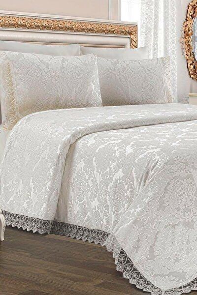 Double Bed Covers, Luxury Bedspreads, Queen Size Comforter Sets, Bed Cover Design, Bed Cover Sets, Vintage Room Decor, Luxurious Bed, Bed Bedding, Set Bed