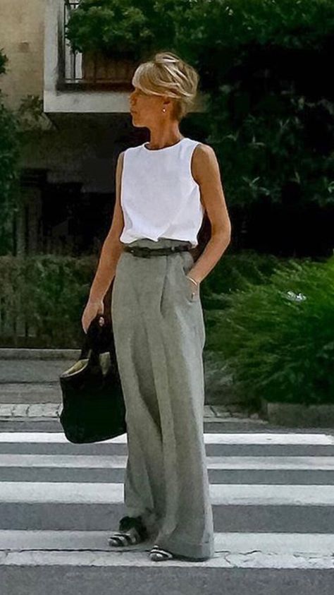 Summer Outfits Women Over 40, Casual Work Outfits, 가을 패션, Style Mistakes, Fashion Over 50, Outfits Casual, Casual Summer Outfits, Looks Style, Mode Inspiration