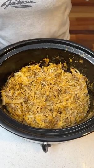 845K views · 52K reactions | Quick and easy dinner! #simplemeals #easydinner #easyrecepies #yumm #crockpot #crockpotmeals | Charles Parks | chefboycp · Original audio Charles Parks, Kentucky Fried, Taco Casserole, Quick And Easy Dinner, Looks Yummy, Fried Chicken, Crock Pot, Crockpot Recipes, Easy Dinner