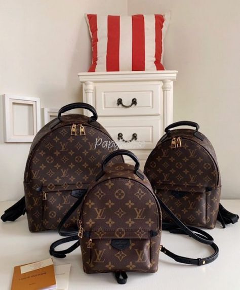 Mochila Louis Vuitton, Louis Vuitton Backpack, Fashion Tote Bag, Vuitton Bag, Gucci Bags, Best Fashion, Lv Bag, Hermes Birkin, Vuitton Handbags