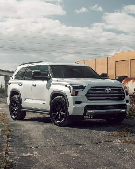 VOSSEN WHEELS on Instagram: "The all-new Toyota Sequoia TRD fitted with our 22” #Vossen HF6-4 by @alcustomus VossenHF64.com 📸: @williamstern #toyota #toyotasequoia" Sequoia Car, Toyota Sequioa, Toyota Tundra Lifted, Land Cruiser 300, Luxury Cars Range Rover, Tactical Truck, Toyota Suv, Luxury Van, Vossen Wheels