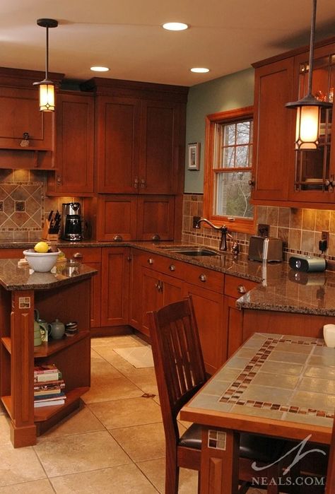 6 Elements of a Craftsman Style Kitchen Craftsman Bungalows Interior Kitchen, Craftsman Style Home Decor Ideas, 1920s Craftsman Kitchen, Craftsman Bungalows Interior, Craftsman Style Homes Interior Kitchen, Craftsman Kitchen Backsplash, Mission Style Kitchen Cabinets, Craftsman Bungalow Kitchen, Craftsman Built Ins