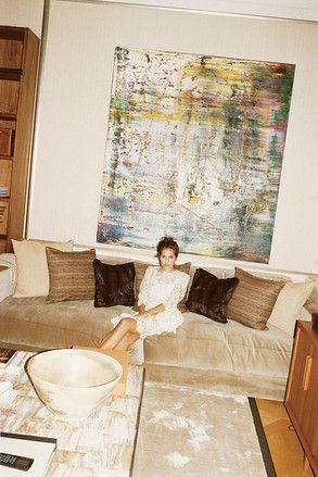 SITTING PRETTY | Dasha Zhukova, in Dolce & Gabbana, at home in London, with Gerhard... Russian Home, Dasha Zhukova, Sitting Pretty, Big Art, Saint Petersburg, Art Of Living, In London, The Face, The Help