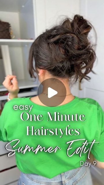 Simple Bun, Easy Messy Bun, Pimples Under The Skin, Bun Pins, Messy Bun Tutorial, Texture Spray, Easy Bun, Bun Tutorial, Long Hair Updo