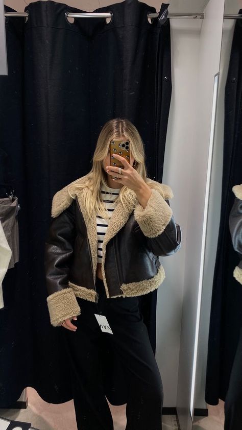 Zara Jacket 2022, Zara Autumn 2023, Zara Winter 2023, Montone Zara, Zara Coat Outfit, Fluffy Leather Jacket, Zara Shearling Jacket, Zara Jacket Outfit, Zara Aviator Jacket