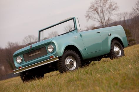 1967 International Scout 800 Sport Top Scout 800, Ih Scout, International Harvester Scout, International Harvester Truck, Mercedes Benz Unimog, Vintage Pickup Trucks, International Scout, Print Media, International Harvester