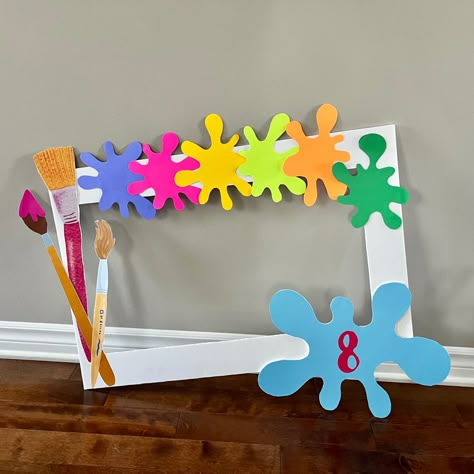 Spilling Paint Can Decoration, Arts And Crafts Party Decorations, Paint Birthday Theme, Art Party Photo Booth, Artist Party Decorations, Art Theme Photo Booth, Arts And Crafts Themed Birthday Party, Paint Party Games For Kids, Math Day Decoration Ideas