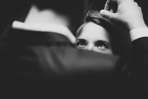 Eye contact. (via Bloglovin.com ) Cute Imagines, Art Of Love, Black And White Photograph, This Is Love, White Photo, Couple Pictures, Black And White Photography, Lany, Couple Photography