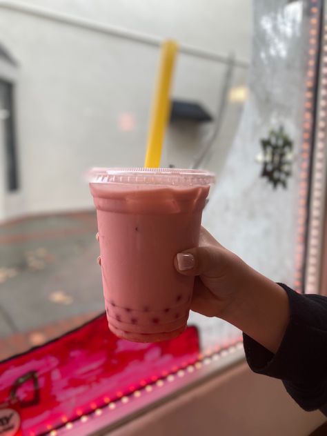 Thats not my hand, its someone i know lol Strawberry Popping Boba, Popping Boba, Background Ideas, I Know