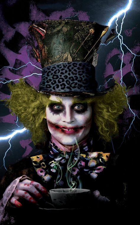 Mad Hatter meets the Joker! Mad Hatter Makeup, Mad Hatter Tattoo, Johnny Depp Mad Hatter, Evil Alice, Alice Halloween, Halloween Fx, Barnabas Collins, Wall Paper Iphone, Halloweenský Makeup