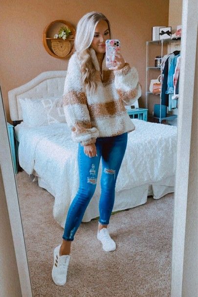 Fuzzy Sweatshirt Outfit, Teddy Pullover Outfit, Pullovers Outfit, Fuzzy Pullover, Round Of Applause, Fall Pullover, Pink Lily Boutique, Fall Plaid, Cozy Pullover