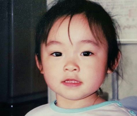 DREAMCATCHER || Gahyeon Dreamcatcher Baby, Dreamcatcher Gahyeon, Dreamcatcher Kpop, Pre Debut, Korean Idol, Insomnia, Old Pictures, Baby Pictures, Baby Photos