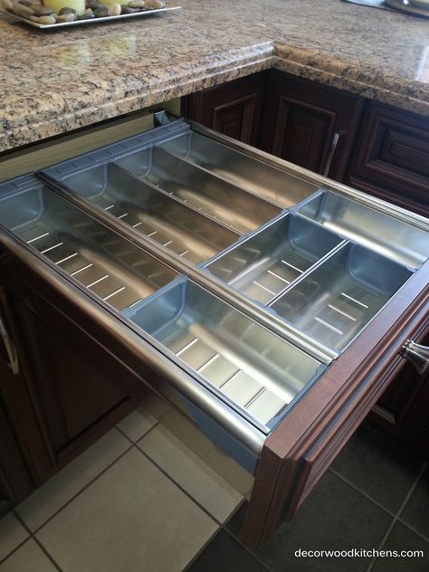 Tandem drawer box, with completely adjustable inserts, many accessory designs to choose from! Tendom Box Kitchen, Tandem Box Kitchen, House Main Door, House Main Door Design, Box Kitchen, Advanced English, Kitchen Remodel Design, Kitchen Interior Design Modern, Main Door Design