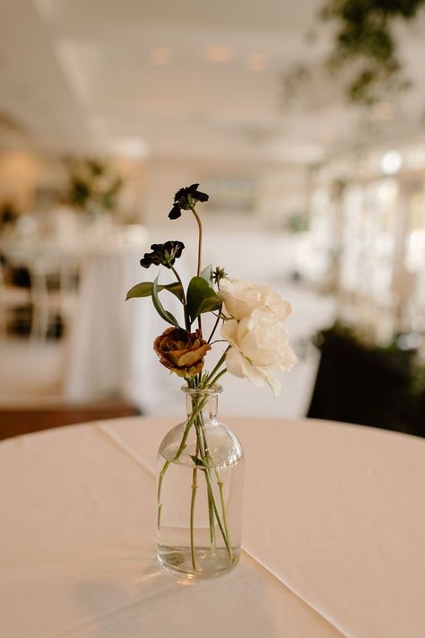 Pampas Grass Centerpiece Table, Small Bud Centerpieces, Simple Vase Centerpiece, Flowers For Bud Vases, Flowers In Small Vases, Simple Bud Vase, Wedding Centerpieces Small Vases, Simple Cocktail Table Centerpiece, Bistro Table Wedding Decor