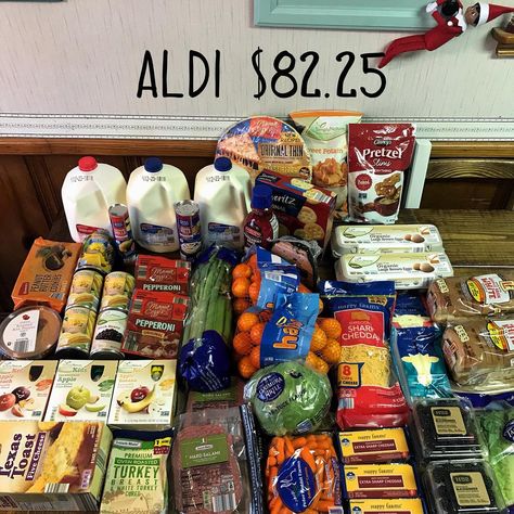 Groceries For The Week, Aldi Haul, Big Grocery Haul, Healthy Grocery Haul, Grocery Shopping, Healthy Foods To Buy Grocery Store, Healthy Snack To Buy At The Grocery Store, Weekly Groceries Under $100, Good Snacks To Buy Grocery Store