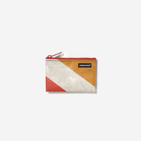 FREITAG | Unikate aus rezyklierten LKW-Planen Bags And Accessories, Wallets, Coin Purse, Recycling, Card Holder, Design Inspiration, Pouch, Wallet, Design