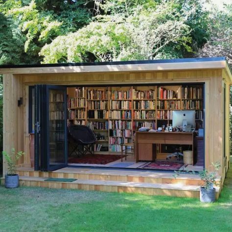 9 of the best garden rooms, pods and hideaways  — Gardens Illustrated Tiny Home Office, Nordic Room, Small Stove, Garden Pods, Backyard Shed, Garden Rooms, Hamptons House, Grand Designs, Garden Office