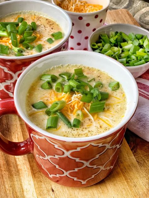 Creamy Potato Soup Fall Recipes Sides, Gf Soup, Potato Ideas, The Tipsy Housewife, Tipsy Housewife, Making Soup, Rib Sauce, Creamy Potato Soup, Instant Pot Soup