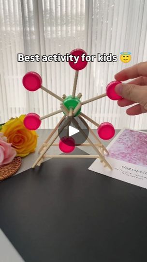 Ferris Wheel Craft, Paper Ferris Wheel, Wheel Craft, Homemade Toys, Popsicle Stick Crafts, Let's Have Fun, Summer Projects, August 8, Kids Activity