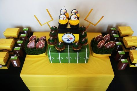 football Brown Frosting, Steelers Party, Yellow Bandana, Steelers Baby, Small Treats, Football Snacks, Super Bowl Football, Football Birthday Party, Go Steelers