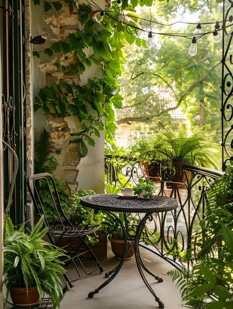 69 Rustic Balcony Design Ideas - TastyInteriors Decorated Balcony, European Balcony, Spring Balcony, Rustic Balcony, Mediterranean Balcony, Italian Balcony, Parisian Balcony, City Balcony, Privacy Balcony