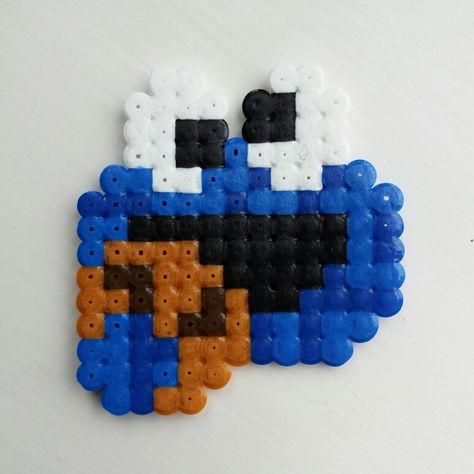 Cookie monster hama beads Cookie Monster Perler Beads, Elmo Perler Beads, Cookie Monster Pixel Art, Blue Perler Bead Patterns, Modele Pixel Art, Hamma Beads Ideas, Easy Perler Bead Patterns, Arts And Crafts For Teens, Easy Perler Beads Ideas