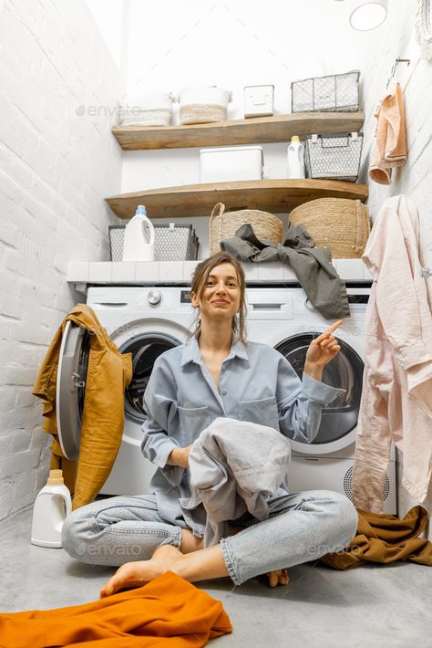 Vinegar In Laundry, Laundry Shoot, Woman Laying, Domestic Bliss, Happy Housewife, Business Photoshoot, Photo Portfolio, Domestic Goddess, Portfolio Inspiration