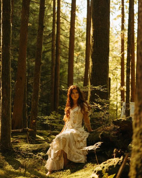 When you’re a photographer and you have the most gorgeous little sister in law. I’ve been wanting to do a shoot like this ever since I came across this magical spot in Golden Ears and I just love how the photos turned out. 😍 PS. This dress is now available in my client closet as well as for rental! 🤍 Magical Senior Pictures, Girlhood Photoshoot, Forest Senior Pictures, Outside Senior Pictures, Woodland Photoshoot, Magical Photoshoot, Pretty Senior Pictures, Graduation Things, Forest Photoshoot