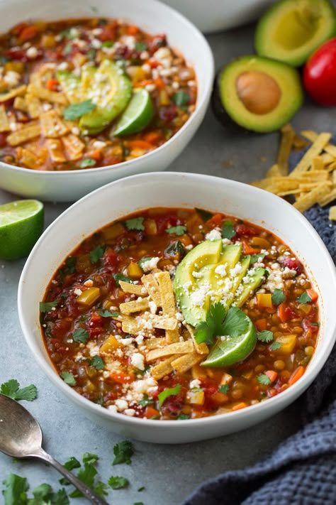 Mexican Lentil Soup Recipe, Mexican Lentils, Hearty Vegetarian Soup, Slow Cooker Mexican, Baked Tempeh, Vegan Protein Recipes, Mexican Flavors, High Protein Vegetarian Recipes, Vegetarian Soup Recipes