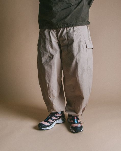 HIP on Instagram: “Lightweight styles for Summer from FrizmWORKS, Norse Projects, New Balance X HIP and Folk. #HIP #FrizmWORKS #NorseProjects #NewBalance…” Styles For Summer, Norse Projects, Outdoor Outfit, Parachute Pants, New Balance, Mood Board, Sweatpants, Pants, On Instagram