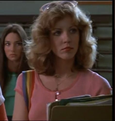 Nancy Allen Carrie, That 70s Show Hair, 1985 Hairstyles, Chris Hargensen, 80s Slasher, Slasher Summer, 80s Actresses, Carrie 1976, Nancy Allen