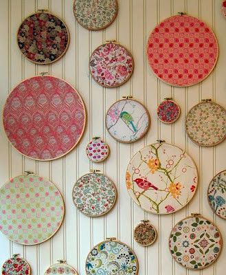 What Can You Make With an Embroidery Hoop? Wall Art Tutorial, Embroidery Hoop Art Diy, Purl Bee, Embroidery Hoop Crafts, Embroidery Hoop Wall, Embroidery Hoop Wall Art, Scrap Fabric Crafts, Fabric Wall Art, Paper Embroidery