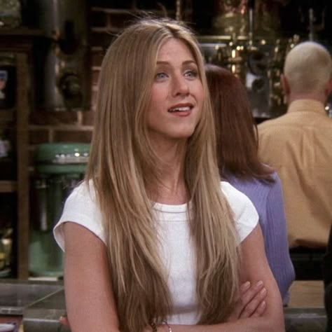 Rachel Green Long Hair, Jennifer Aniston Hair Friends, Jennifer Aniston Long Hair, Rachel Green 90s, Green Long Hair, Jennifer Aniston Haircut, Friends Rachel Green, Long Hair Layers, Rachel Green Hair