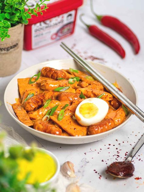 Rose Tteokbokki, Authentic Asian Dishes, Spicy Rose, Tteokbokki Recipe, K Food, Korean Dishes, Smoked Bacon, Asian Cooking, Asian Dishes