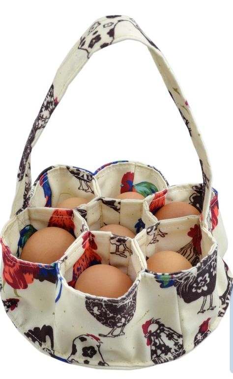 Diy Egg Holder, Egg Collecting Basket, Chicken Egg Basket, Egg Apron, Egg Aprons, Colored Eggs, Chicken Diy, Egg Basket, Mini Eggs