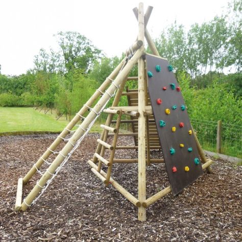 Wooden Tree House, Garden Climbing Frames, Wooden Pyramid, Playground Climber, Playground Landscaping, Backyard Gym, Outdoor Play Space, Kids Backyard Playground, Climbing Frames