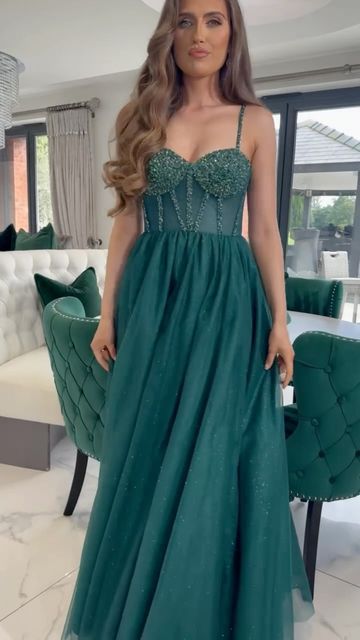 Corset Green Prom Dress, Corset Top Grad Dress, Dark Green Prom Dress Corset Top, Ballgown Prom Dress Corset, Green Corset Dress Prom, Green A-line Prom Dress, Dark Green Corset Prom Dress, Green Flowy Prom Dress, Dark Colored Prom Dresses