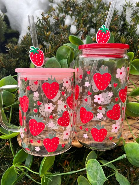 Strawberry Hearts Glass Cup Berries Iced Coffee Glass Pink Strawberries Valentines Day Gift Coffee Mug - Etsy Strawberry Stuff, Pink Strawberries, Random Products, Bamboo Cups, Strawberry Hearts, Pink Bedrooms, Valentines Mugs, Custom Cups, Iced Coffee Cup