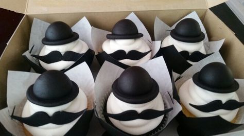 Moustache Cupcakes, Hat Cupcakes, Cupcake Bouquet, Wig Hat, Moustaches, Gala Dinner, Top Hat, Cupcake, Cake