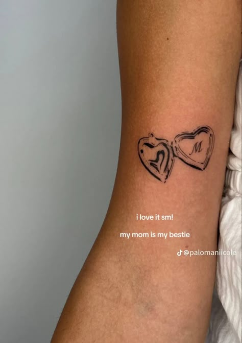 Vintage Heart Tattoo Old School, Aesthetic Memorial Tattoo, Loved One Memorial Tattoo, Mom Tribute Tattoo Daughters, Tattoo Ideas Memorial Mom, Cool Mother Daughter Tattoos, Special Needs Tattoo, Heart Locket Tattoo Design, Tattoos To Get For Your Mom