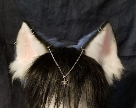 Wolf Ears And Tail, Cat Ears And Tail, Wolf Costume, Wolf Ears, Pet Spaces, Cat Ears Headband, Mode Chanel, Cat Pose, Cosplay Diy