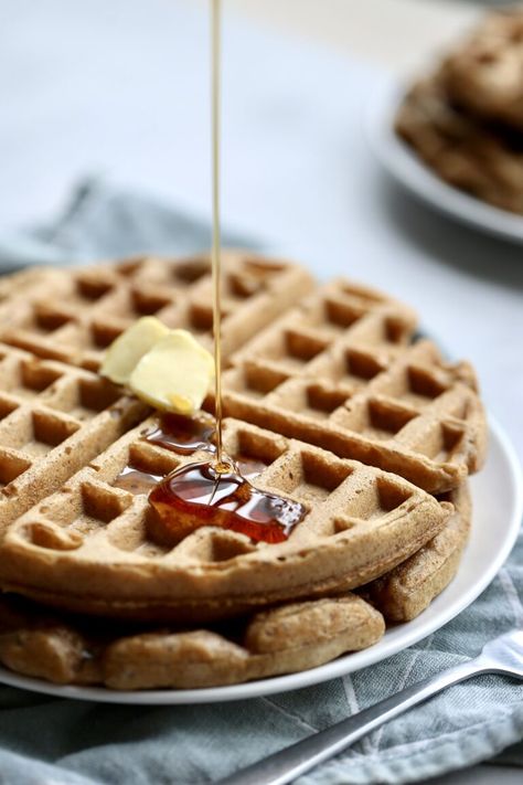 Vegan Sourdough Waffles, Sourdough Waffle Recipe, Vegan Superbowl Snacks, Sourdough Waffles, Chocolate Syrup Recipes, Sourdough Discard Recipes, Homemade Chocolate Syrup, Vegan Waffles, Savory Waffles