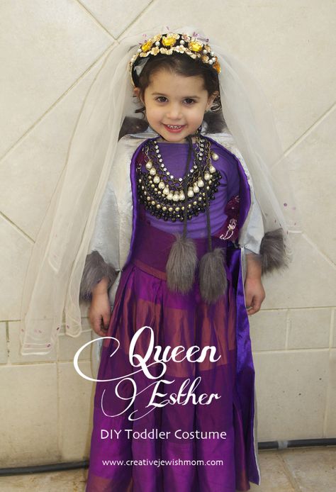 Queen-Esther-costume-DIY Queen Esther Costume, Lollipop Costume, Purim Costumes, Character Dress Up, Queen Esther, Queen Costume, Diy Toddler, Easy Costumes, Costume Diy