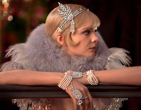 Estilo Charleston, The Great Gatsby Movie, Gatsby Party Outfit, Gatsby Movie, The Great Gatsby 2013, Great Gatsby Headpiece, Gatsby Party Dress, Flapper Girls, Gatsby Jewelry